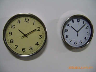 【火熱銷售】HR9811L金屬精美掛鐘 藝術(shù)與精準(zhǔn)的完美融合